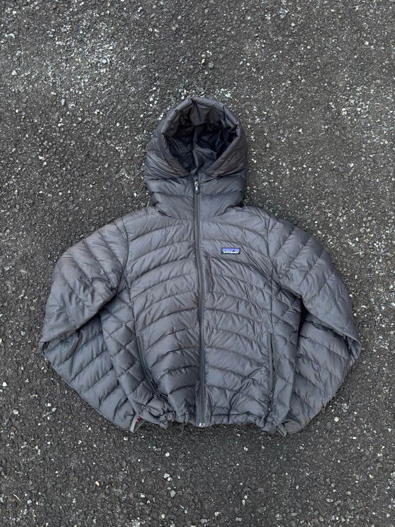 Patagonia Down Sweater Jacket 短丈 テック　グレー