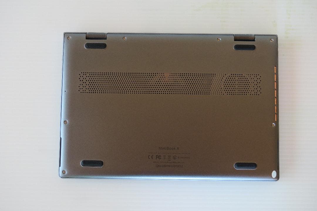 新品同様！UMPC 保護シール付き！CHUWI MiniBook X N100