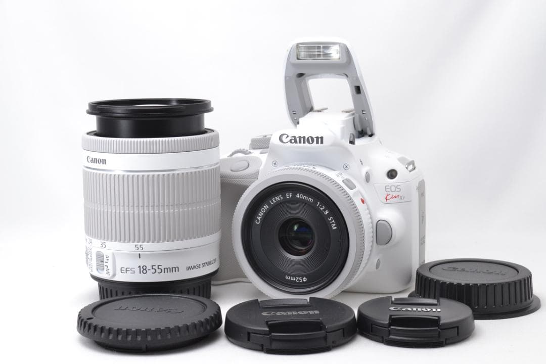 ■ ほぼ新品 ■ キャノン　Canon Kiss X7 ダブルレンズキット