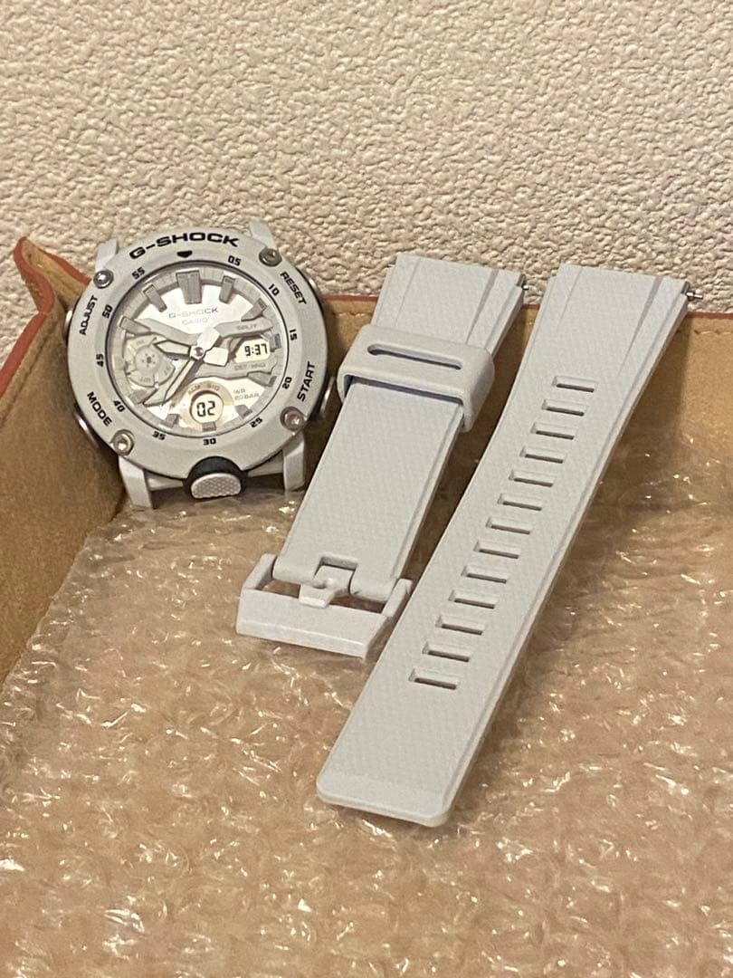 【 電池新品　美品 】GA-2000S-7AJFカーボンコアガード