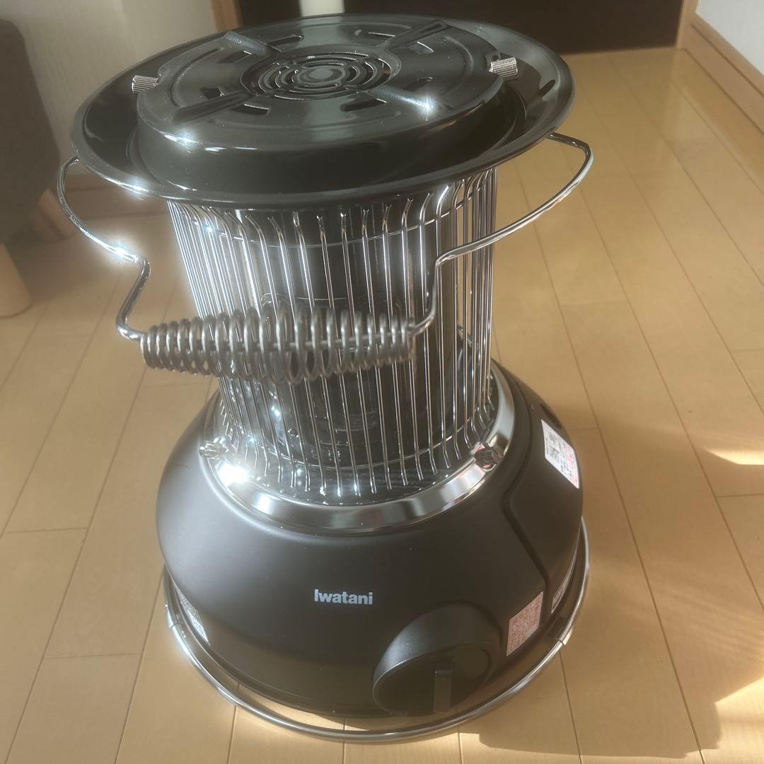 イワタニ カセット ガス ストーブ アウトドア 屋内外 両用 本日限定値引き！！