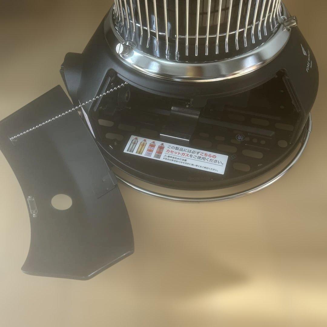 イワタニ カセット ガス ストーブ アウトドア 屋内外 両用 本日限定値引き！！