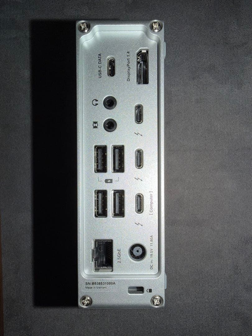 分配器・切替器 CalDigit TS4