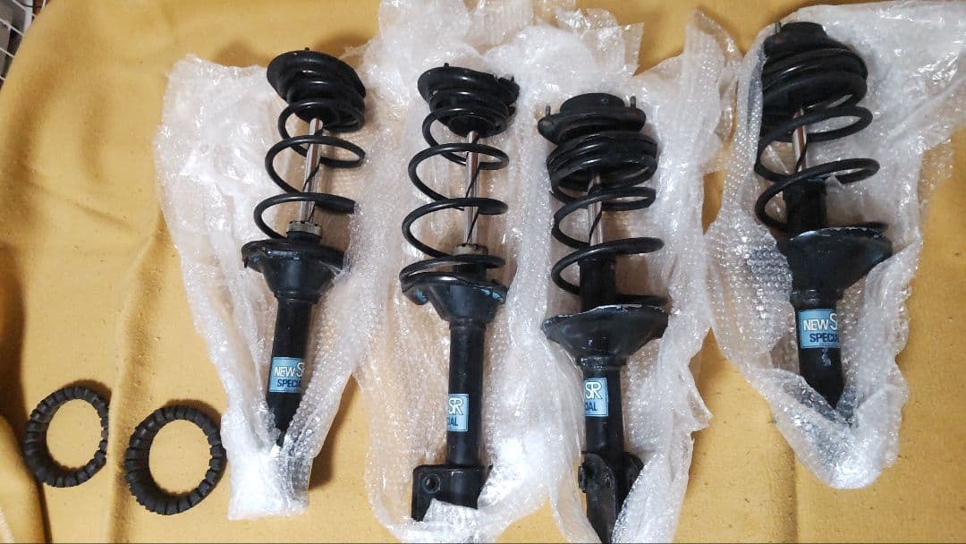 スバル　フォレスター　2代目　サスペンション一式！（TASG5 ）