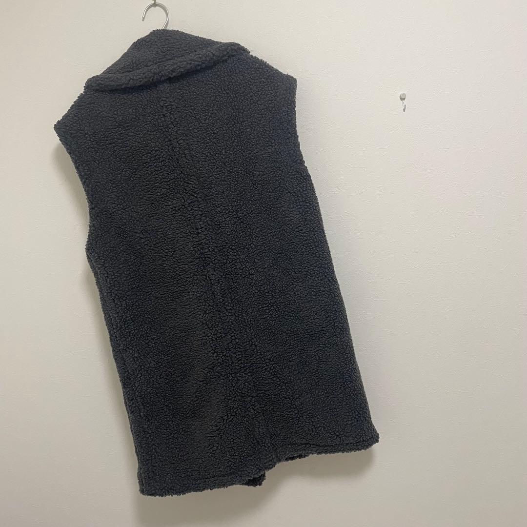 オードリーアンドジョンワッド ビッグカラーボアロングベスト97