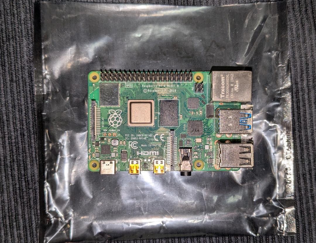 raspberry pi 4 B 4GB RAM OKdo製　アルミケース付き