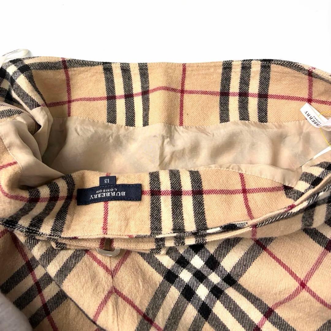 バーバリーロンドン　フレアスカート　ノバチェック柄　13