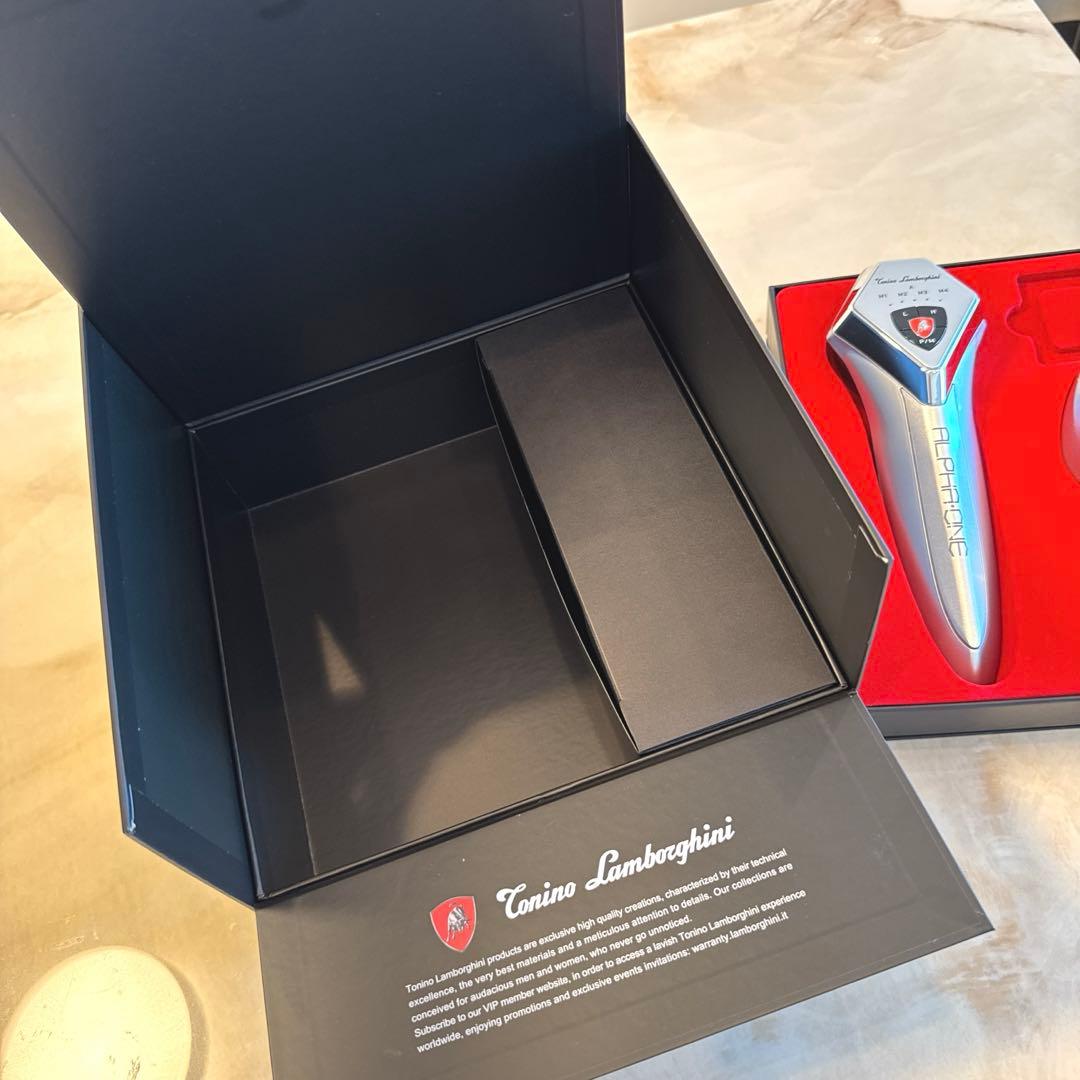 Tonino Lamborghini 美顔器