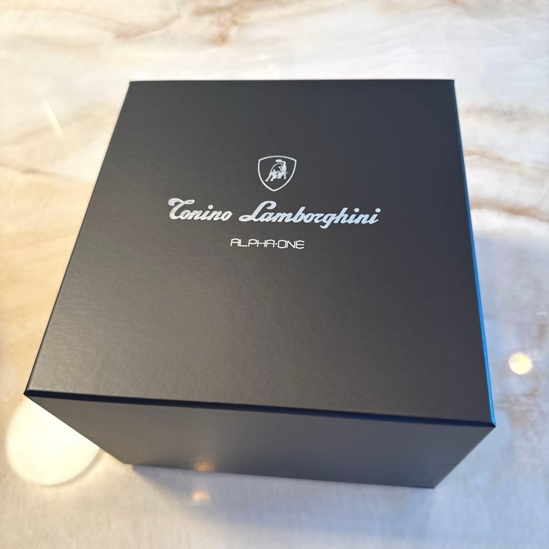 Tonino Lamborghini 美顔器