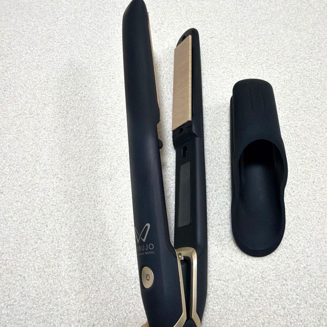 KINUJO 絹女　ストレートアイロン　海外対応　Cタイプ