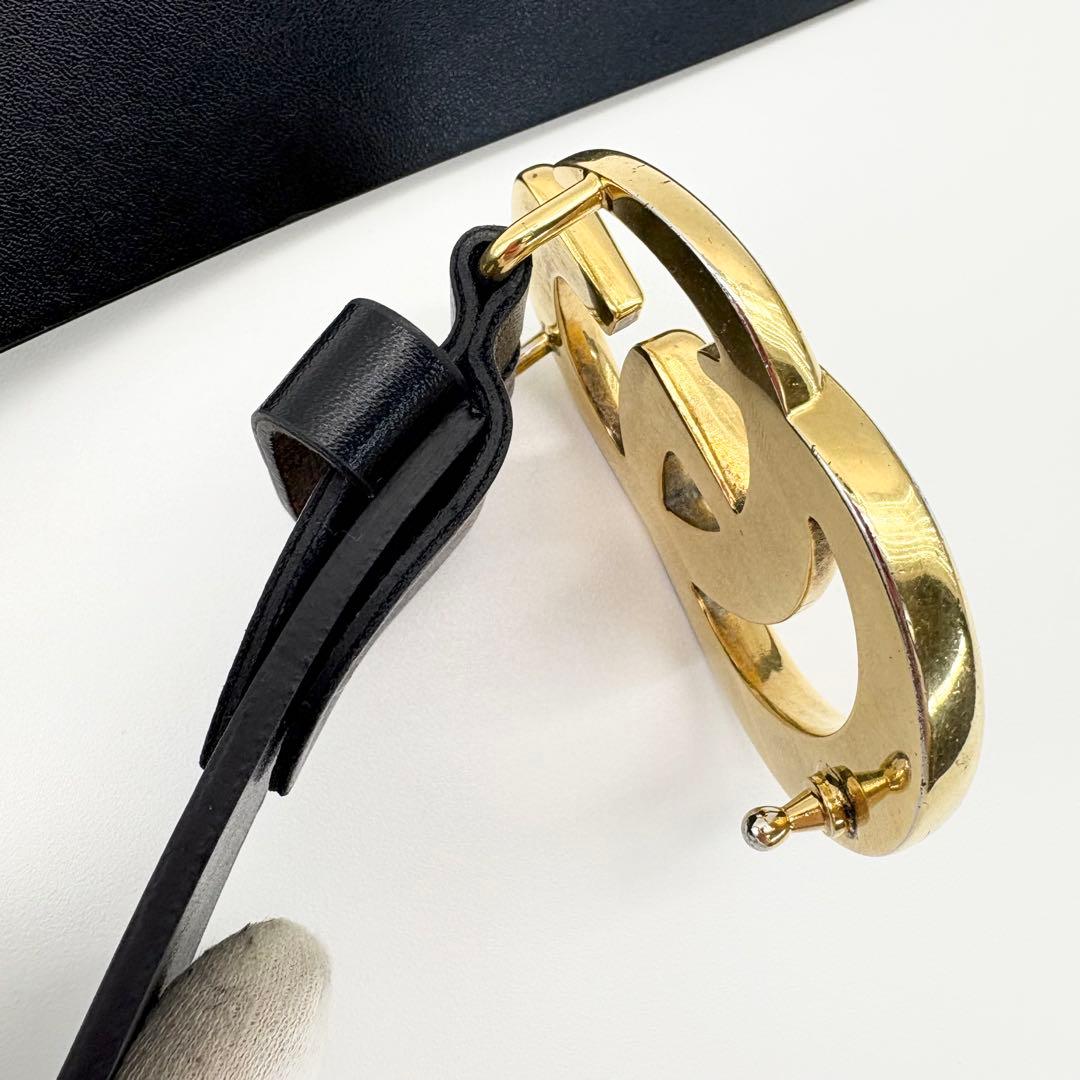 【極美品】GUCCI　ベルト　黒　GGマーモント　ゴールド　レザー　ロゴバックル
