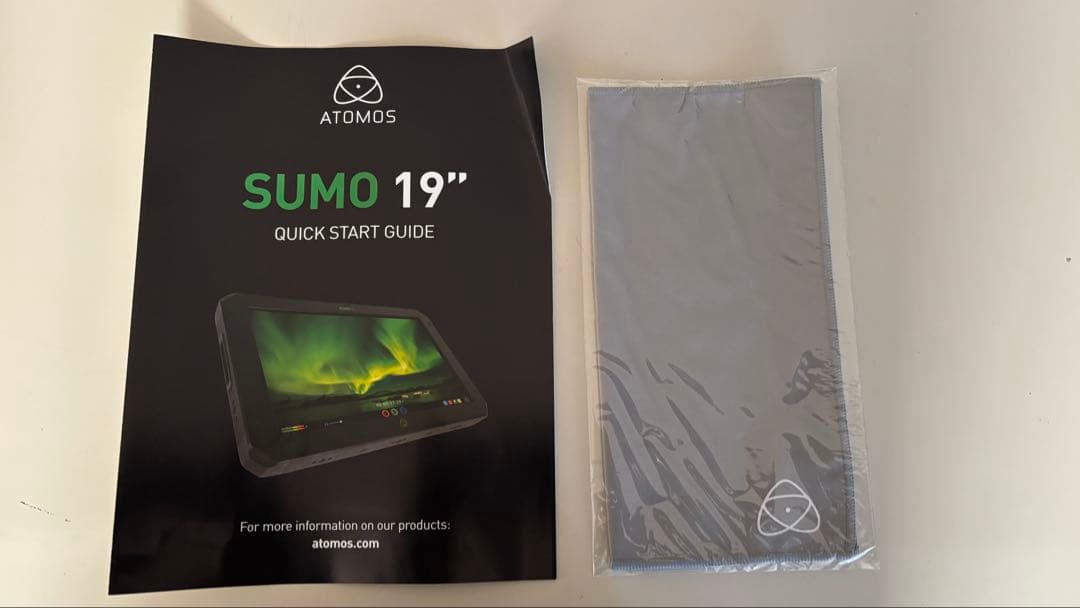 ATOMOS SUMO 19 液晶モニター 中古　ケース付き