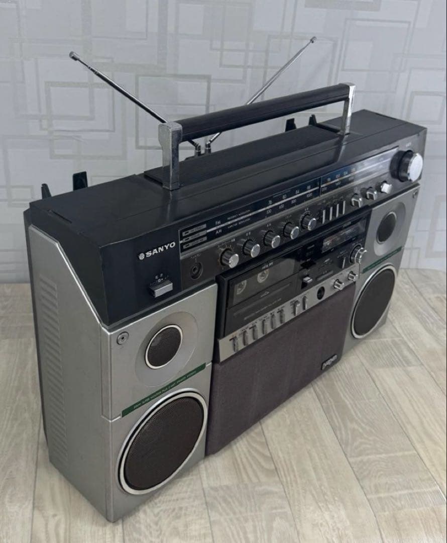 【動作品】希少 大型 ラジカセ SANYO サンヨー MR-X20 昭和レトロ