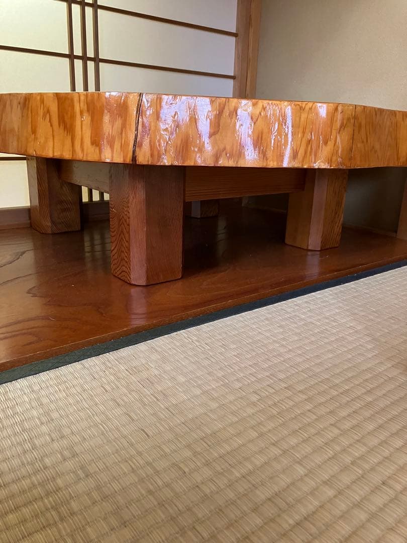 一枚板座卓　丸太座卓　1本木座卓　切り株座卓　年輪座卓　ねんりん　天然