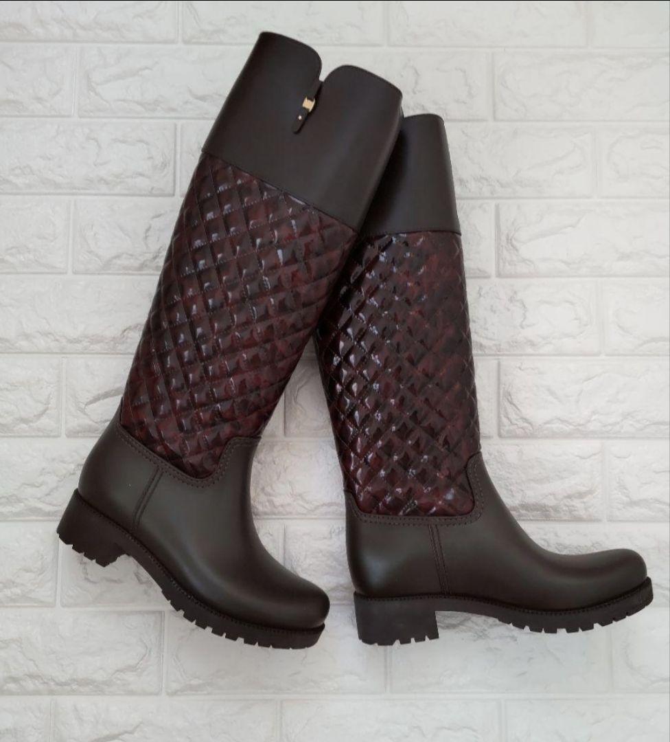 【フェラガモ】レインブーツ