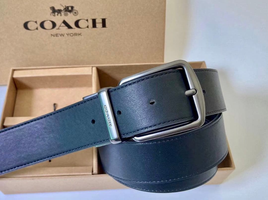 SALE♪コーチ　新品　リバーシブル　シグネチャー　バックル回転　社会人　紳士