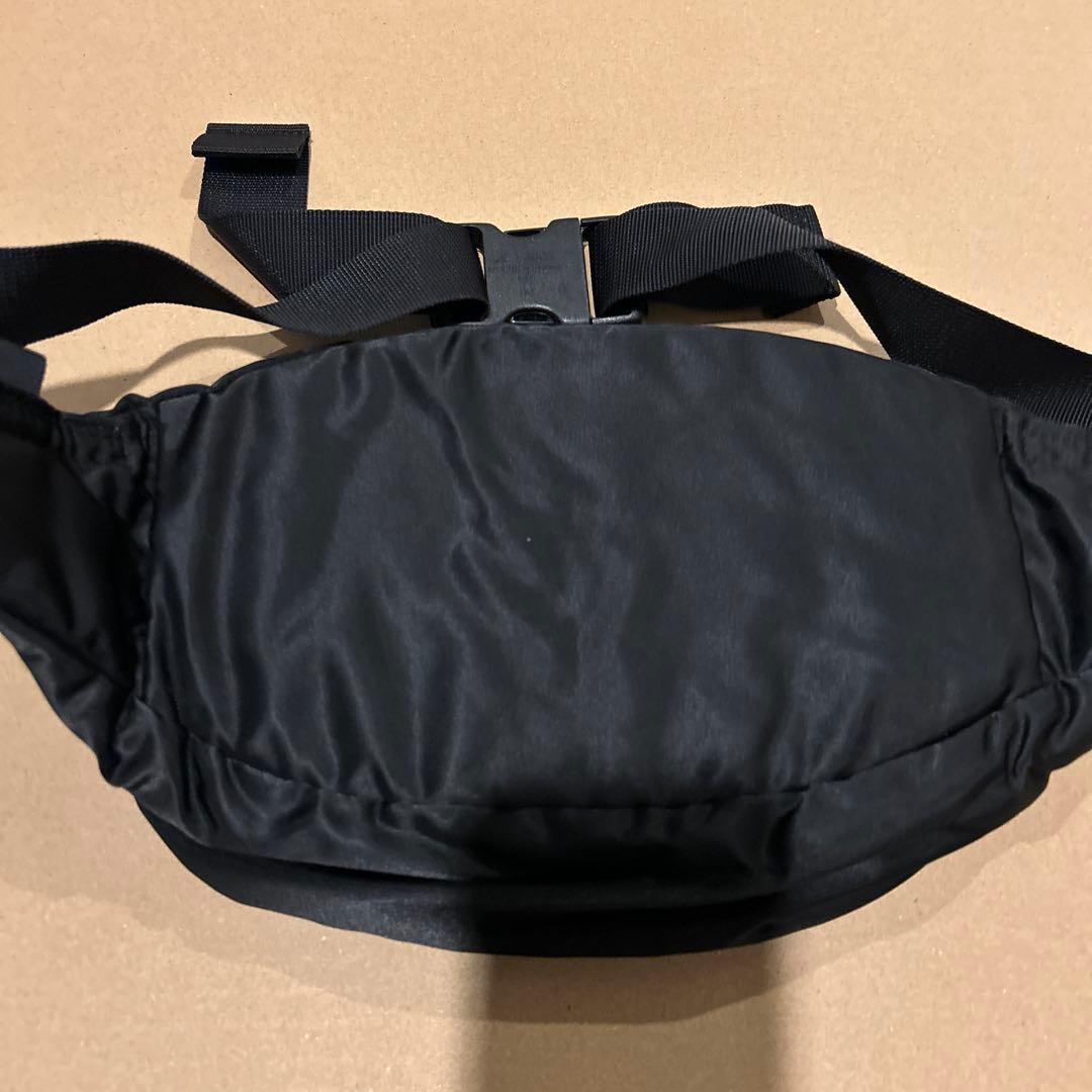 極美品　PORTER ポーター TANKER タンカー ボディバッグ