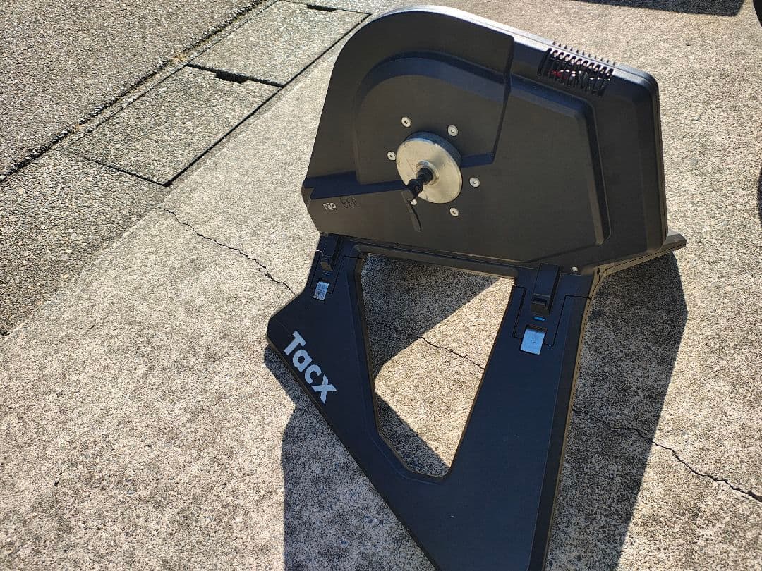 Tacx neo　スマートローラー中古