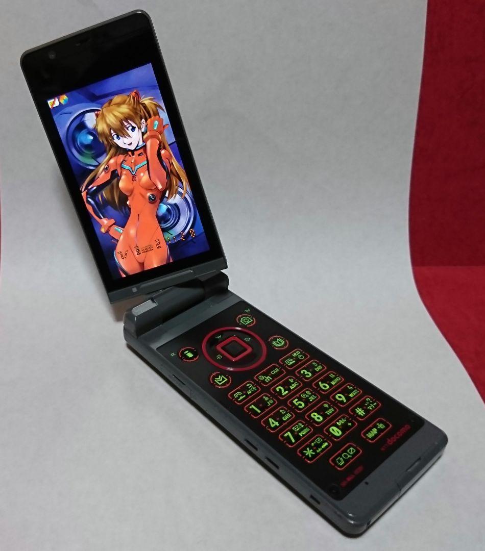 『ヱヴァンゲリヲン新劇場版:破』NERV特別仕様携帯「SH06-A NERV」