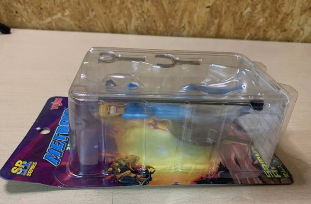 あ*き様 【希少】メトロイド ゼロミッション サムス・アラン フィギュア