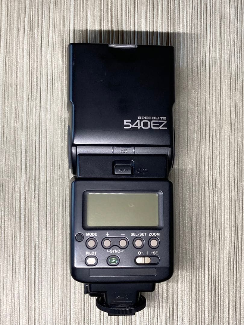 完動美品Canon T-90セット　フィルム一眼レフの最高峰