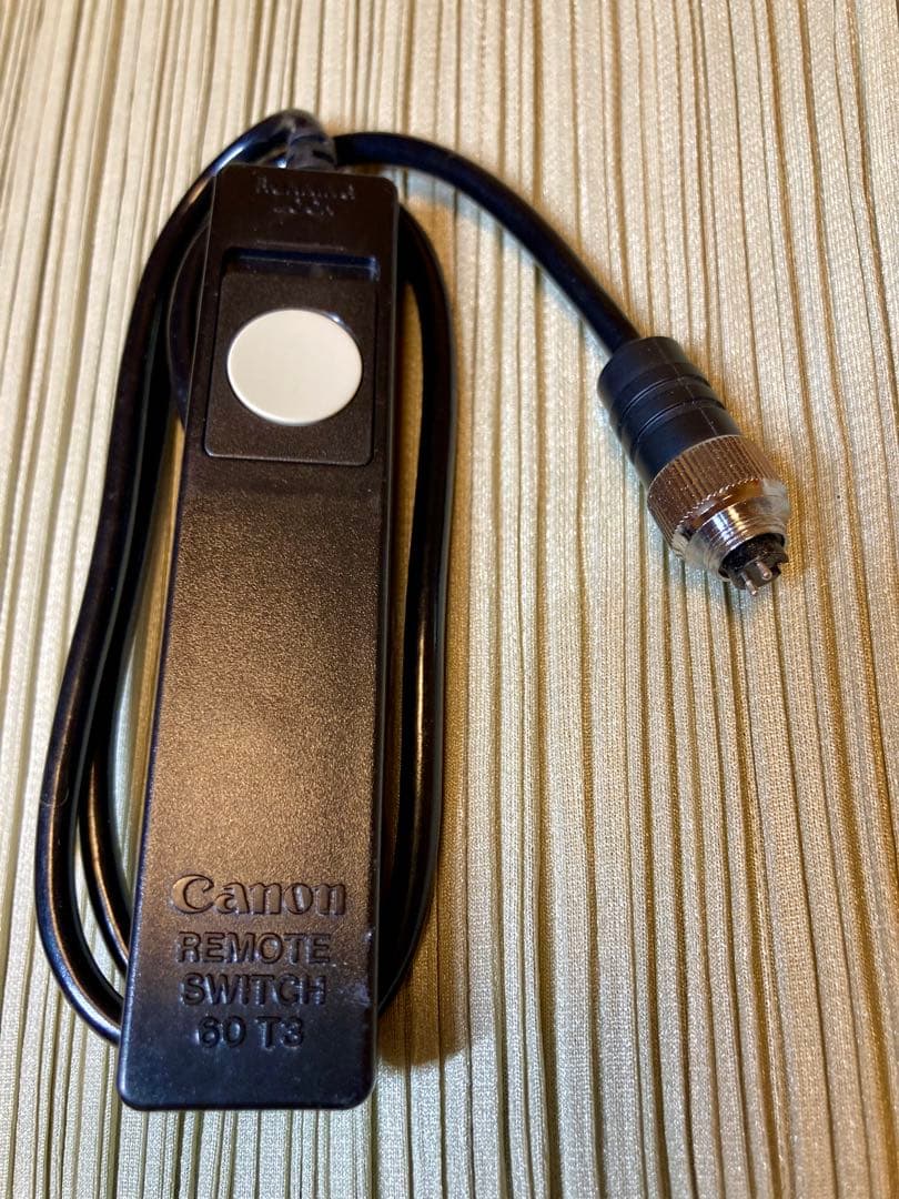 完動美品Canon T-90セット　フィルム一眼レフの最高峰