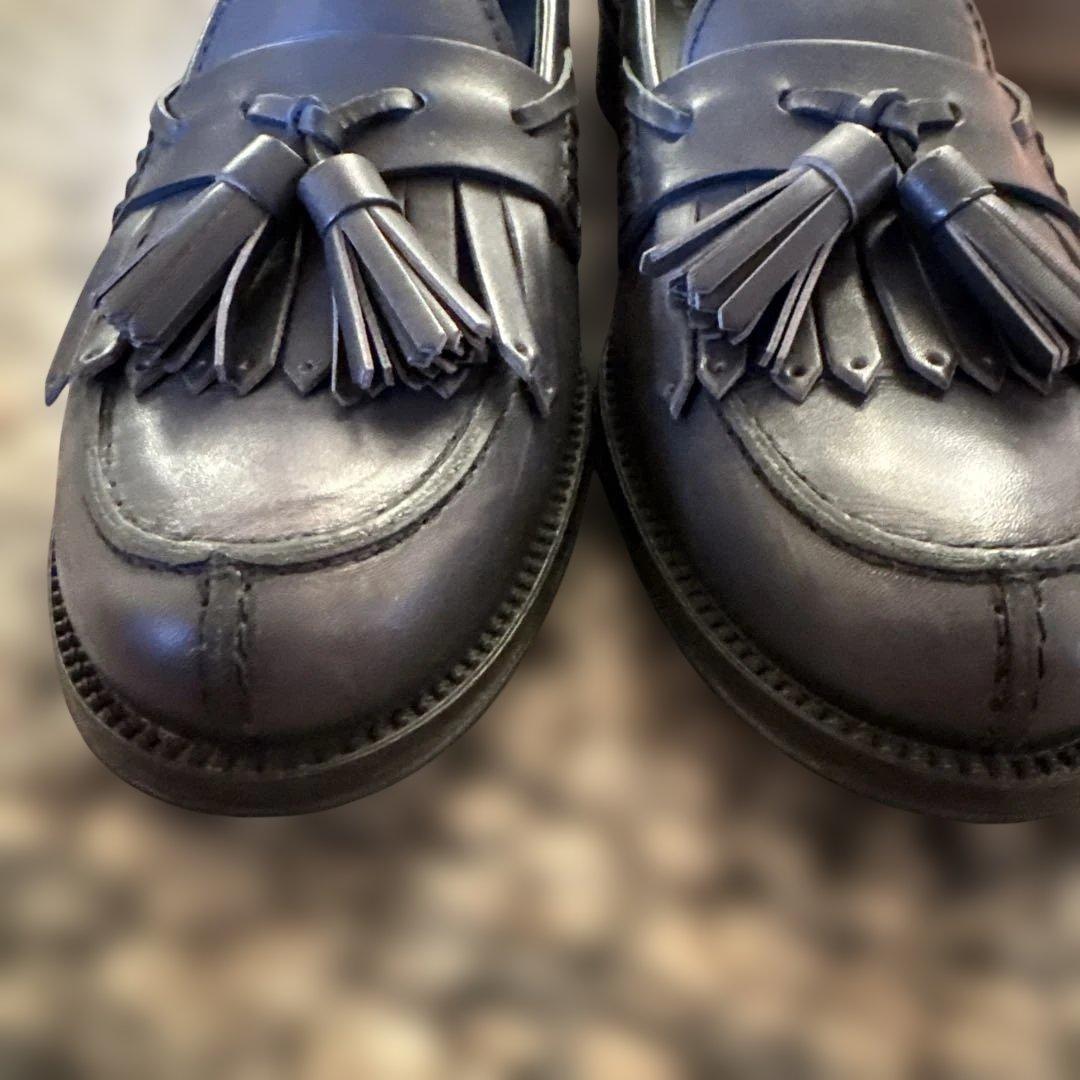 TOD'S トッズ　黒　タッセル　ローファー　24.5