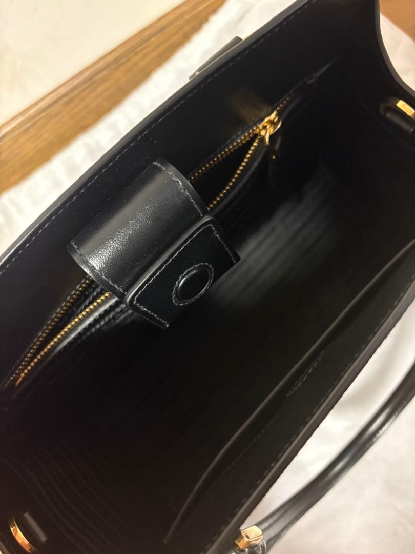 【期間限定価格】PRADA サフィアーノレザー 2way バッグ