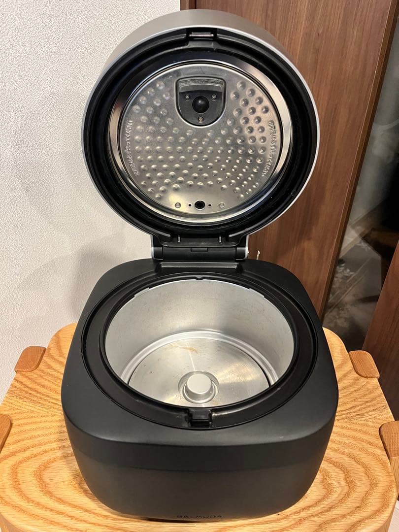 【美品】バルミューダ炊飯器 The Gohan