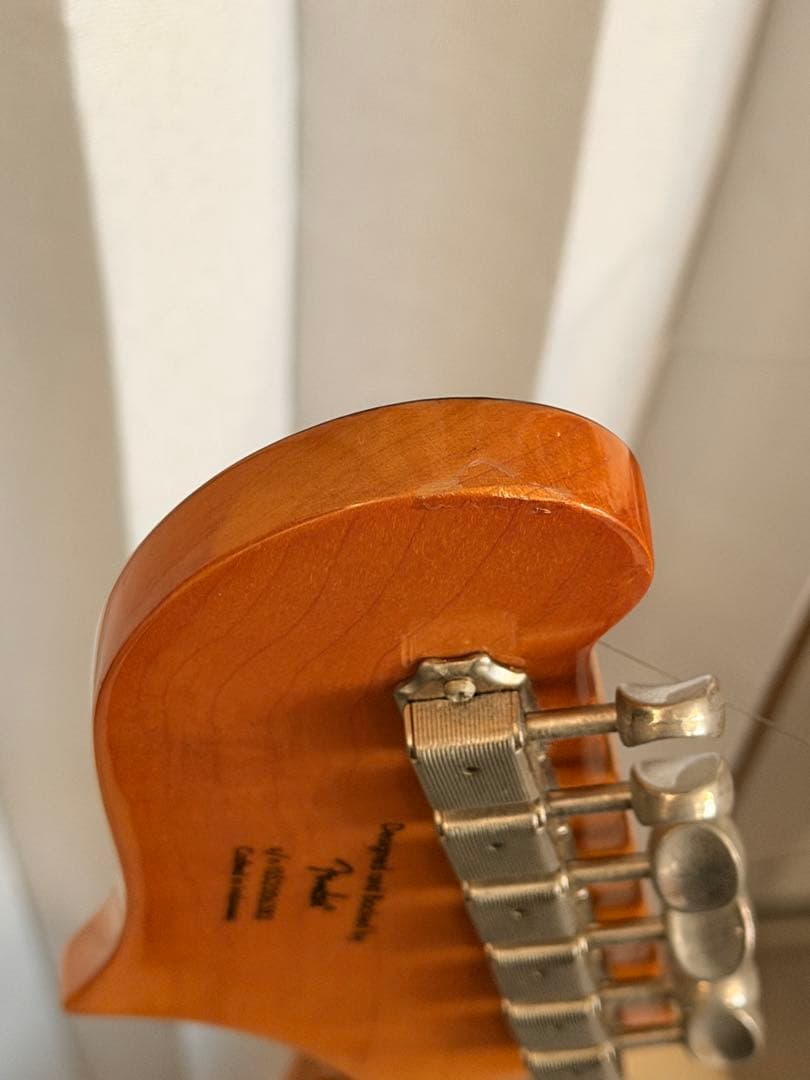 ギター Squier Classic Vibe Starcaster Walnut