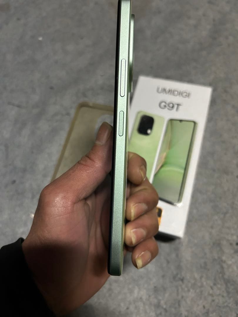 UMIDIGI G9T 128GB 8GB RAM グリーン 本体