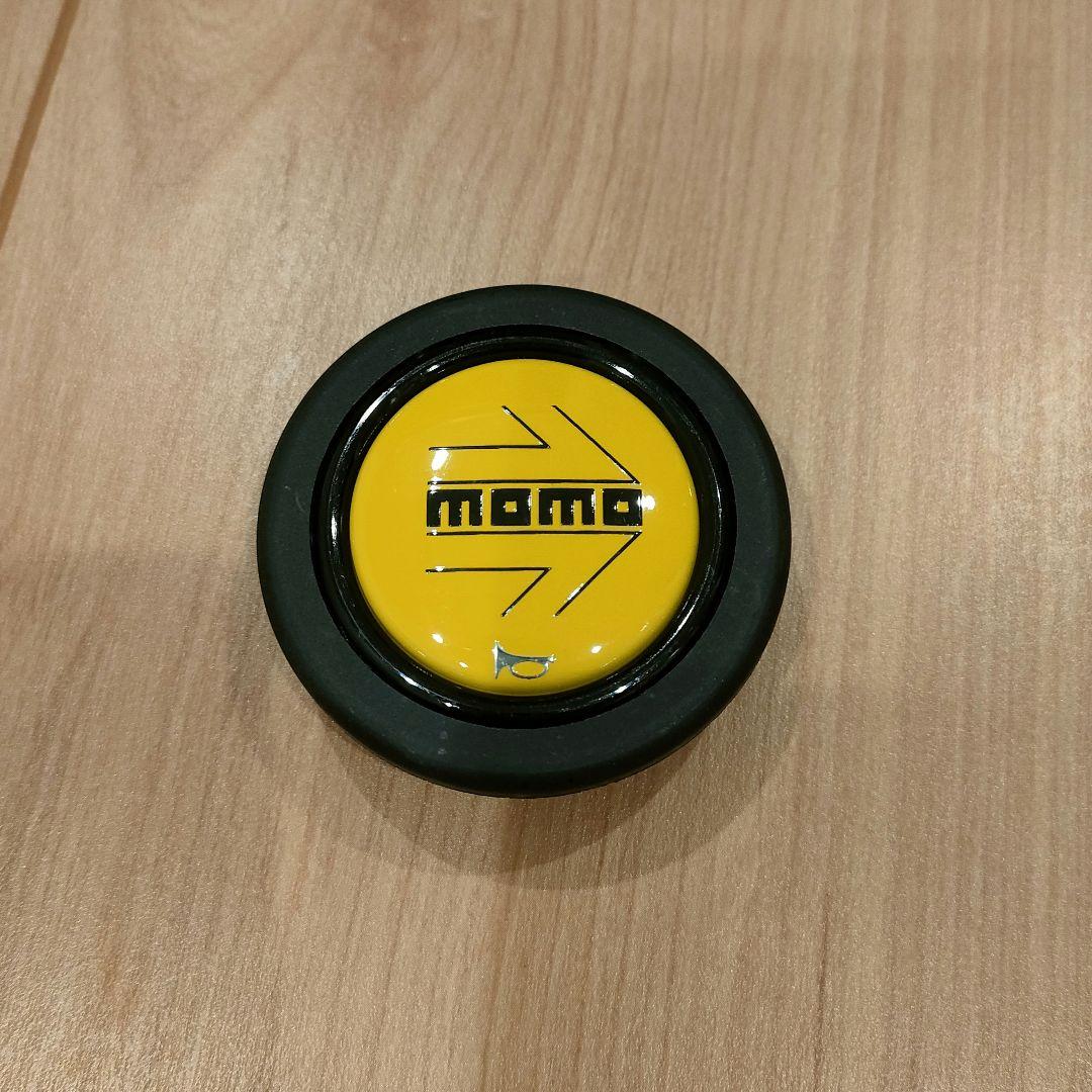 【値下げ】MOMO ステアリング COMPETITION Φ32cm