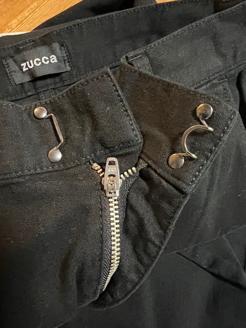 【新品】zucca ズッカ ストレッチデニム パンツ L ブラック