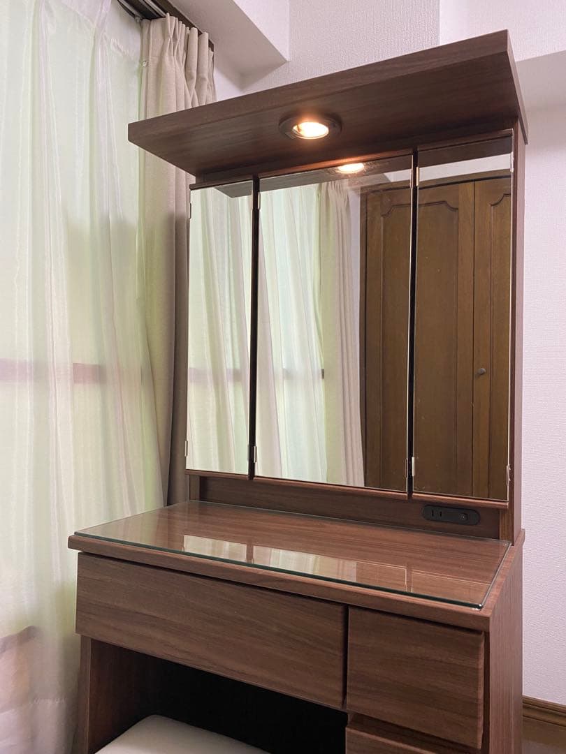 三面鏡ドレッサー 幅60cm 鏡裏収納・ライト付き