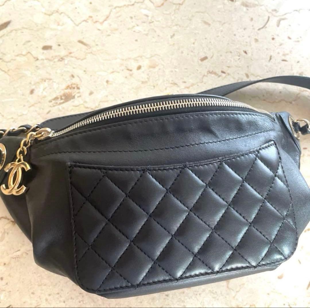 最終お値下げ！美品⭐︎CHANEL ブラック キルティング ボディバッグ