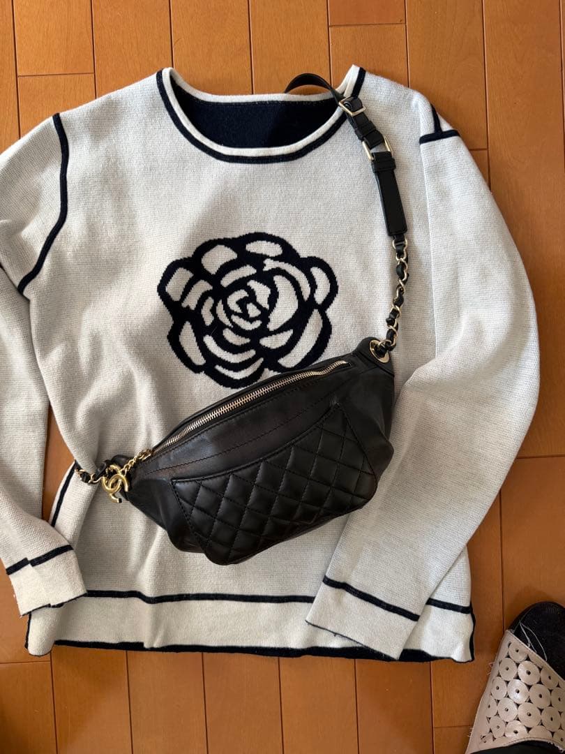 最終お値下げ！美品⭐︎CHANEL ブラック キルティング ボディバッグ