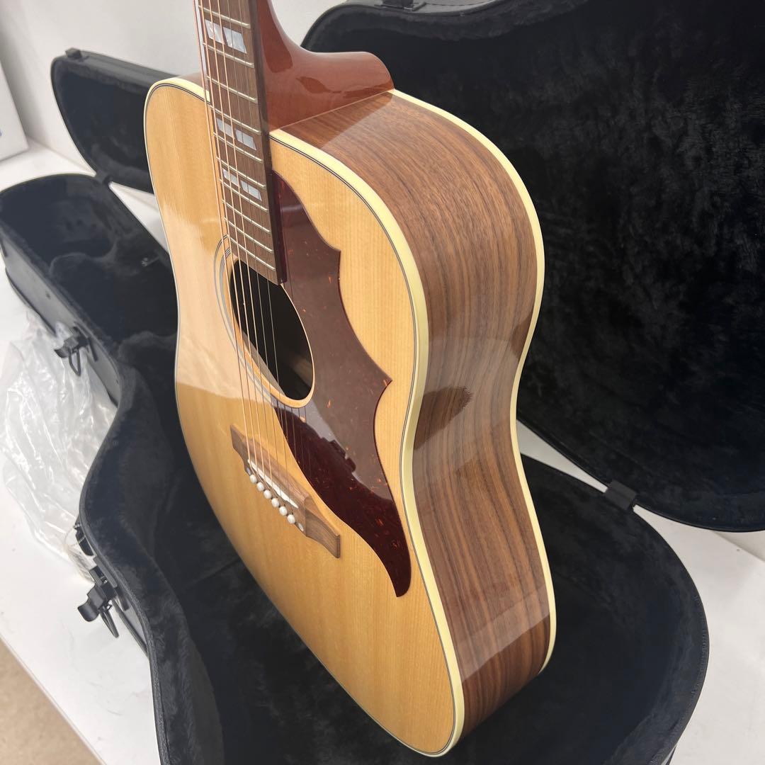 ギター Gibson Hummingbird Studio Walnut Antique