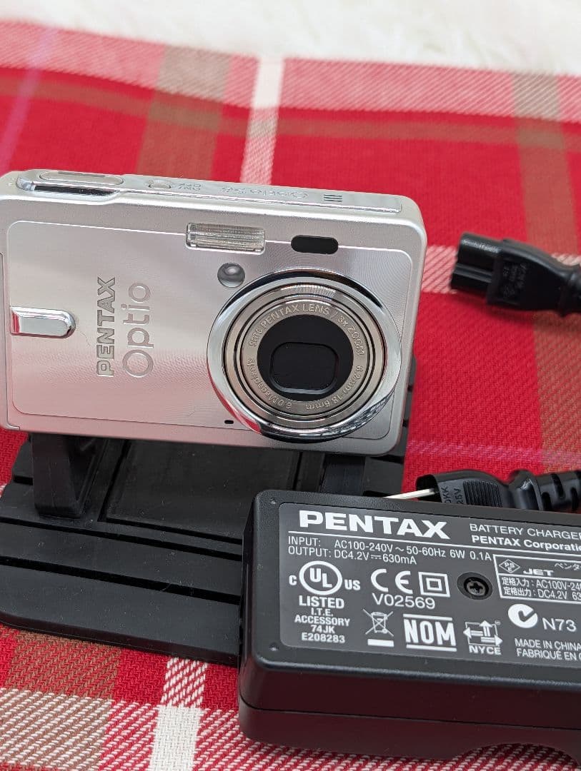 週末特価●美品PENTAX Optio S6 デジタルカメラ本体、充電器 可動品