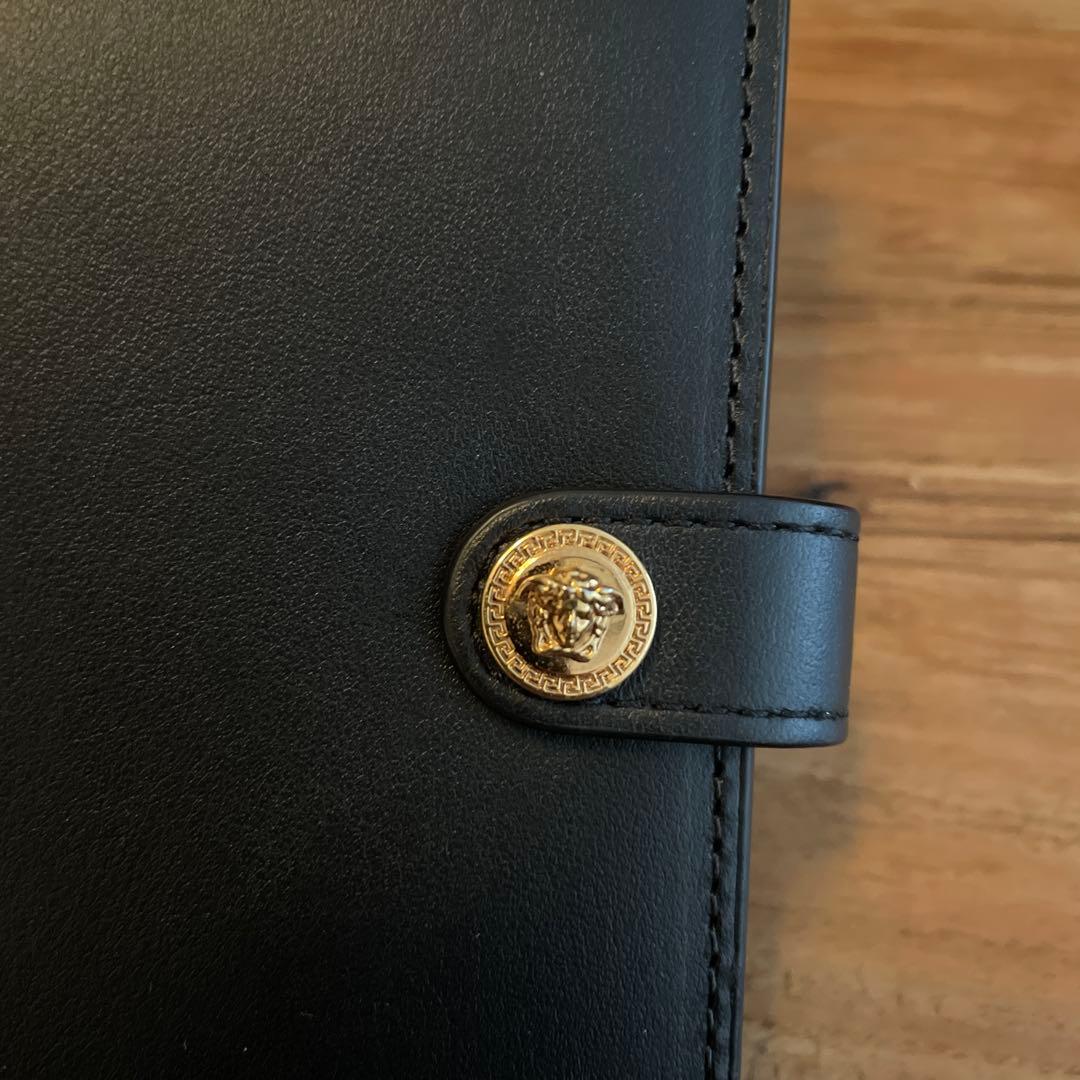 【美品】VERSACE ヴェルサーチ 長財布 メドゥーサ ゴールド金具 ブラック