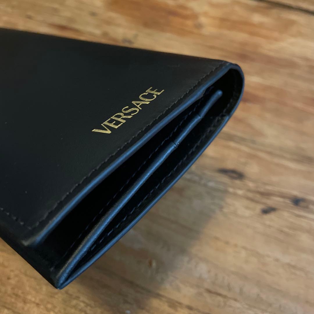 【美品】VERSACE ヴェルサーチ 長財布 メドゥーサ ゴールド金具 ブラック
