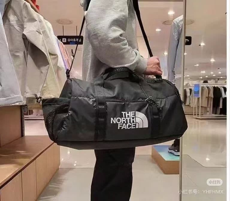 新品　THE NORTH FACE ボストンバッグ 肩掛け　ショルダーバッグ