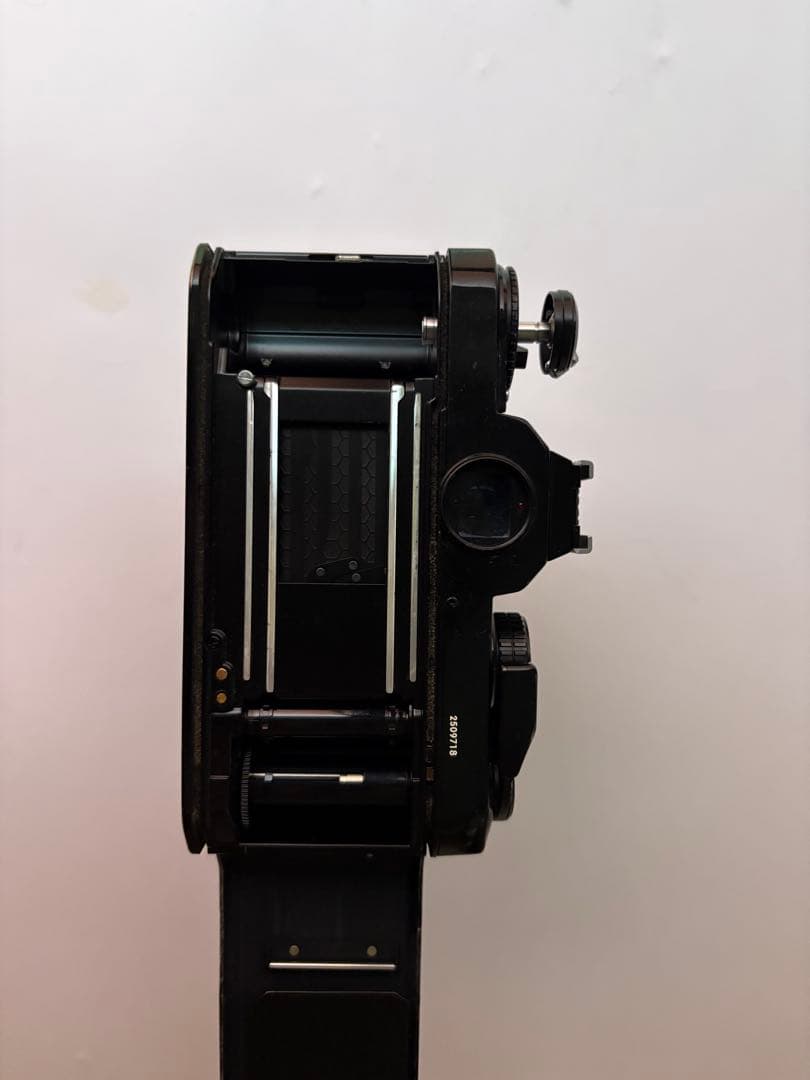 フィルムカメラ Nikon Fe2 Nikkor 28mm f/2