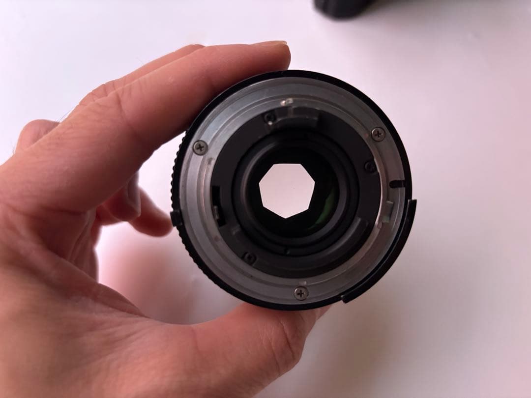 フィルムカメラ Nikon Fe2 Nikkor 28mm f/2