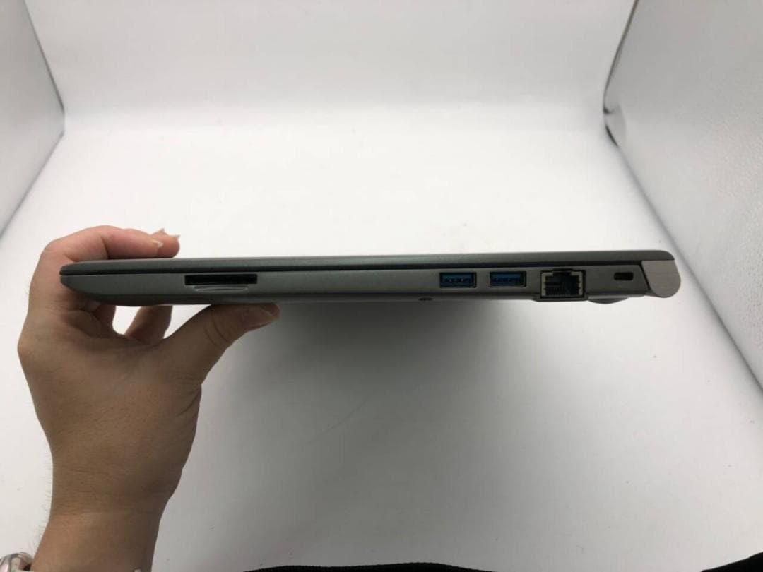 ダイナブック R63 i5第8世代-8250U/8GB/SSD256GB