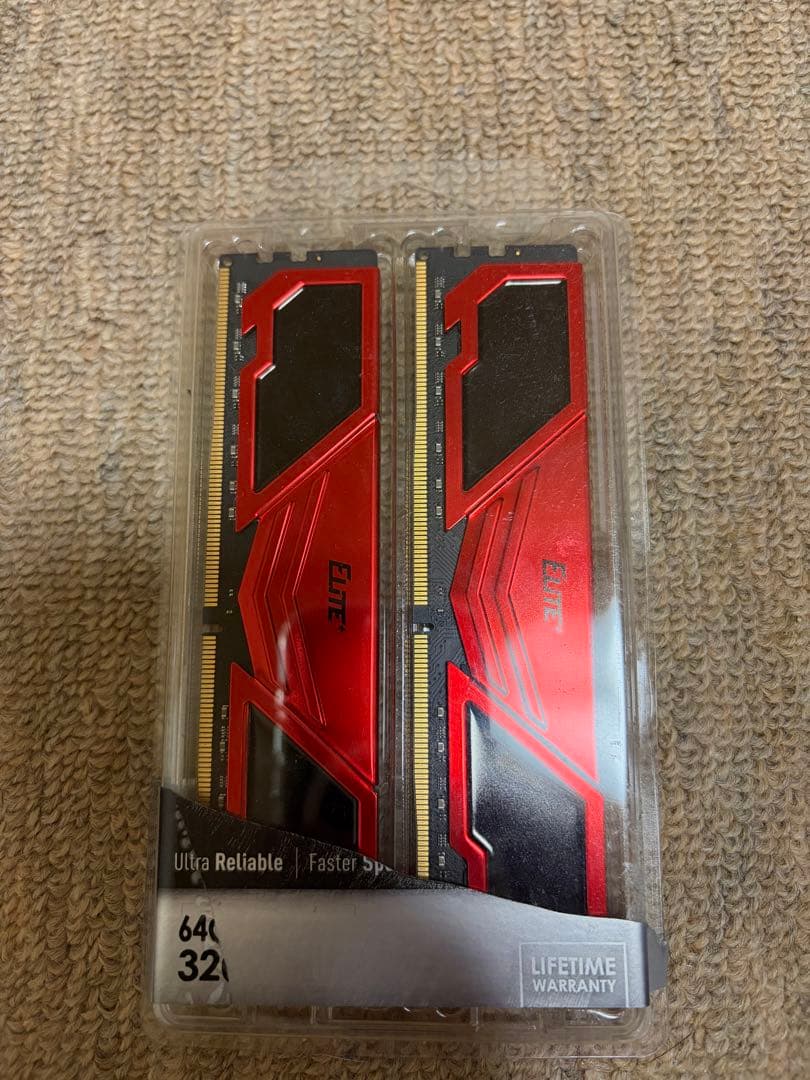 Elite+ DDR4 3200MHz 32GB*2 メモリー