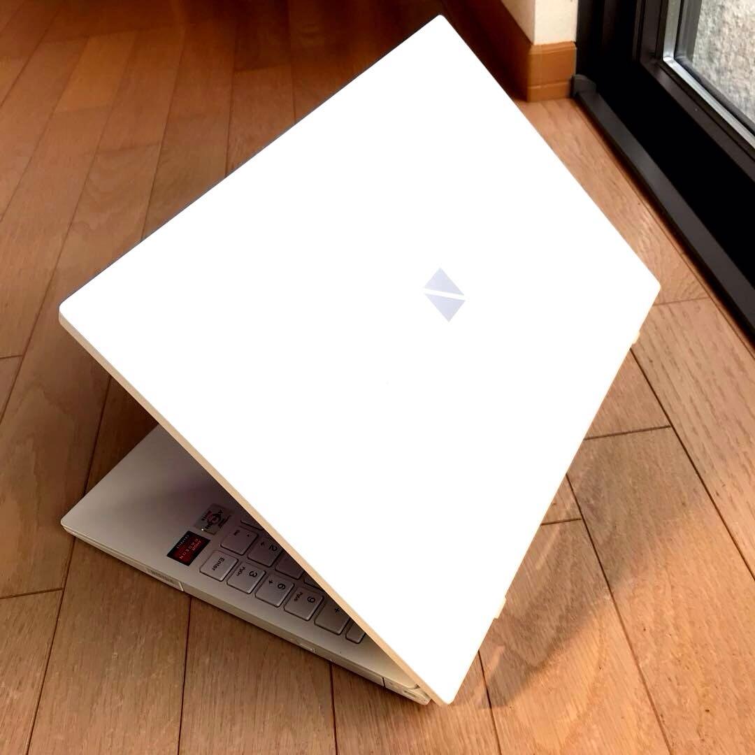 Windowsノート本体 NEC LaVie N1515/AAW