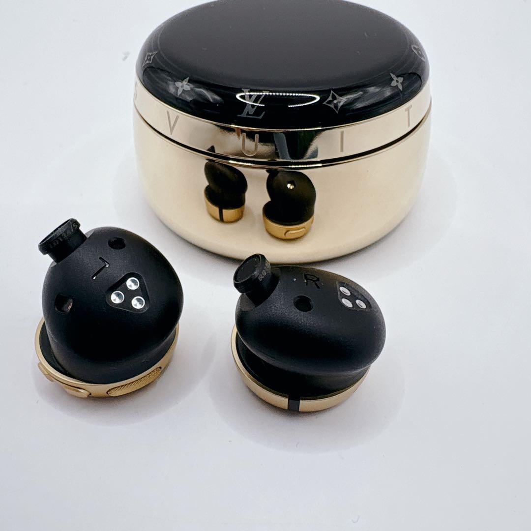 【極美品】LOUIS VUITTON ホライゾン ライトアップ イヤホン