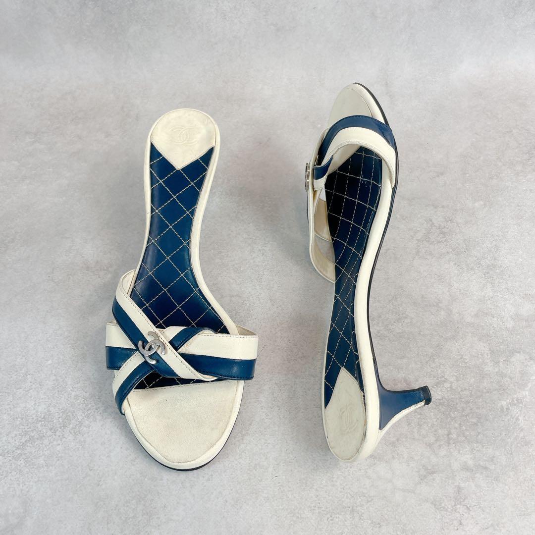 靴 Vintage Chanel Leather Sandals 38