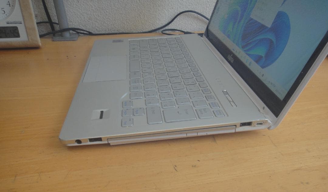 Windowsノート本体 Lifebook SH90/P Windows11/ i5/SSD/5GB