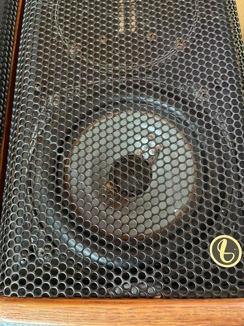 Infinity インフィニティ社のInfinitesimal RS-0.1